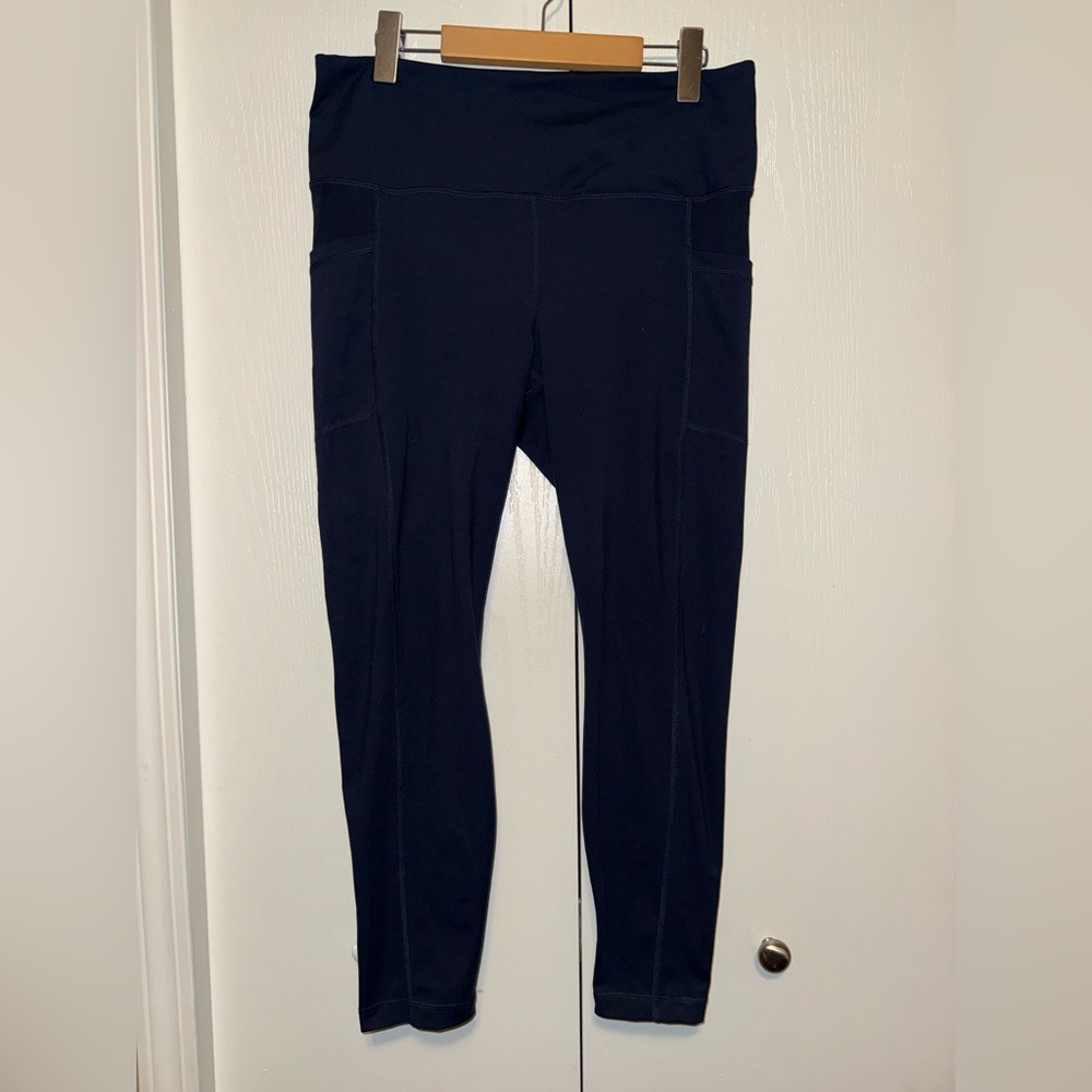 Yogalicious Lux 22" High Waist Yoga Capris